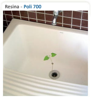 A Poli 700 é uma resina que tem como propriedades: Baixa viscosidade, média reatividade e rápido ciclo de cura.